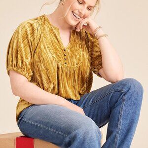 Maurices Velvet Puff Sleeve Top size 0X